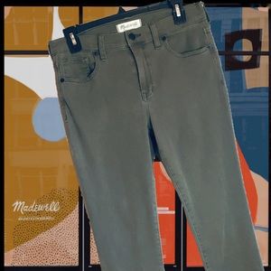 Madewell Olive Green Skinny Jeans Raw Hem size 28